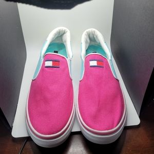 Tommy Hilfiger womans shoes size 10